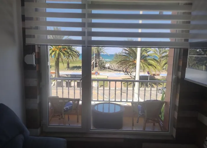 Alquilo En 1 Linea De La Playa Apartment